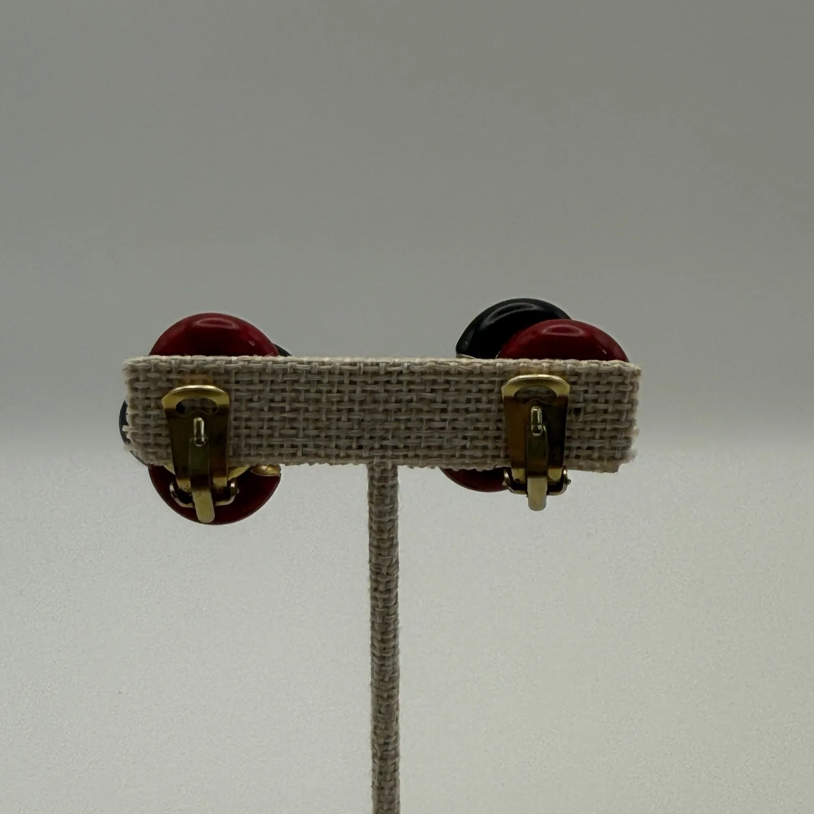 Chic Clip On Earrings Red Black Gold Tone Statement Earrings Retro - Image 4