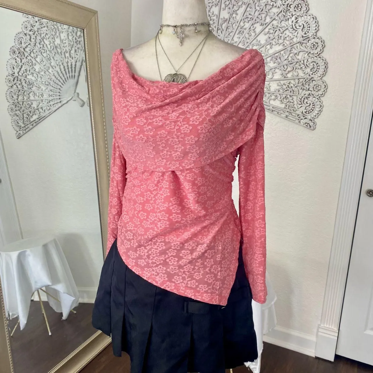 NWT Zesica Romantic Coquette Pink Layered Floral Lace Mesh Off Shoulder Top L Size L - Image 3