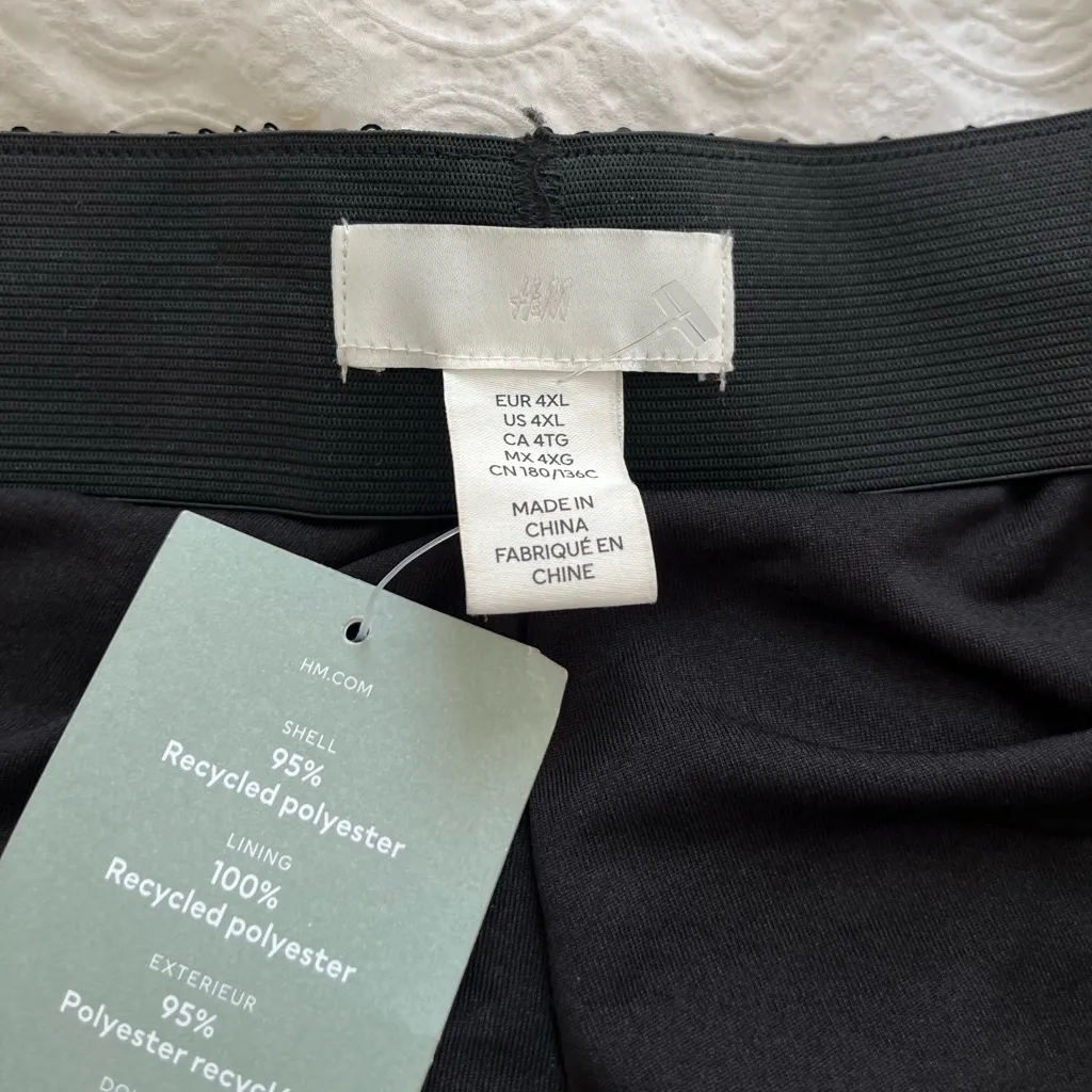 NWT: glamorous Black Sequin Women's Pants size 4XL - Image 7