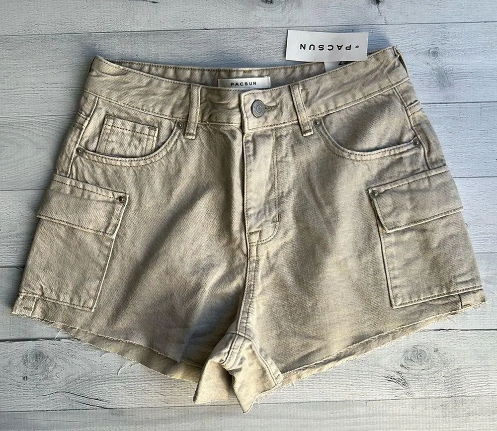 NWT Pacsun Light Gray Ultra High Rise Cargo Short 25 - Image 3