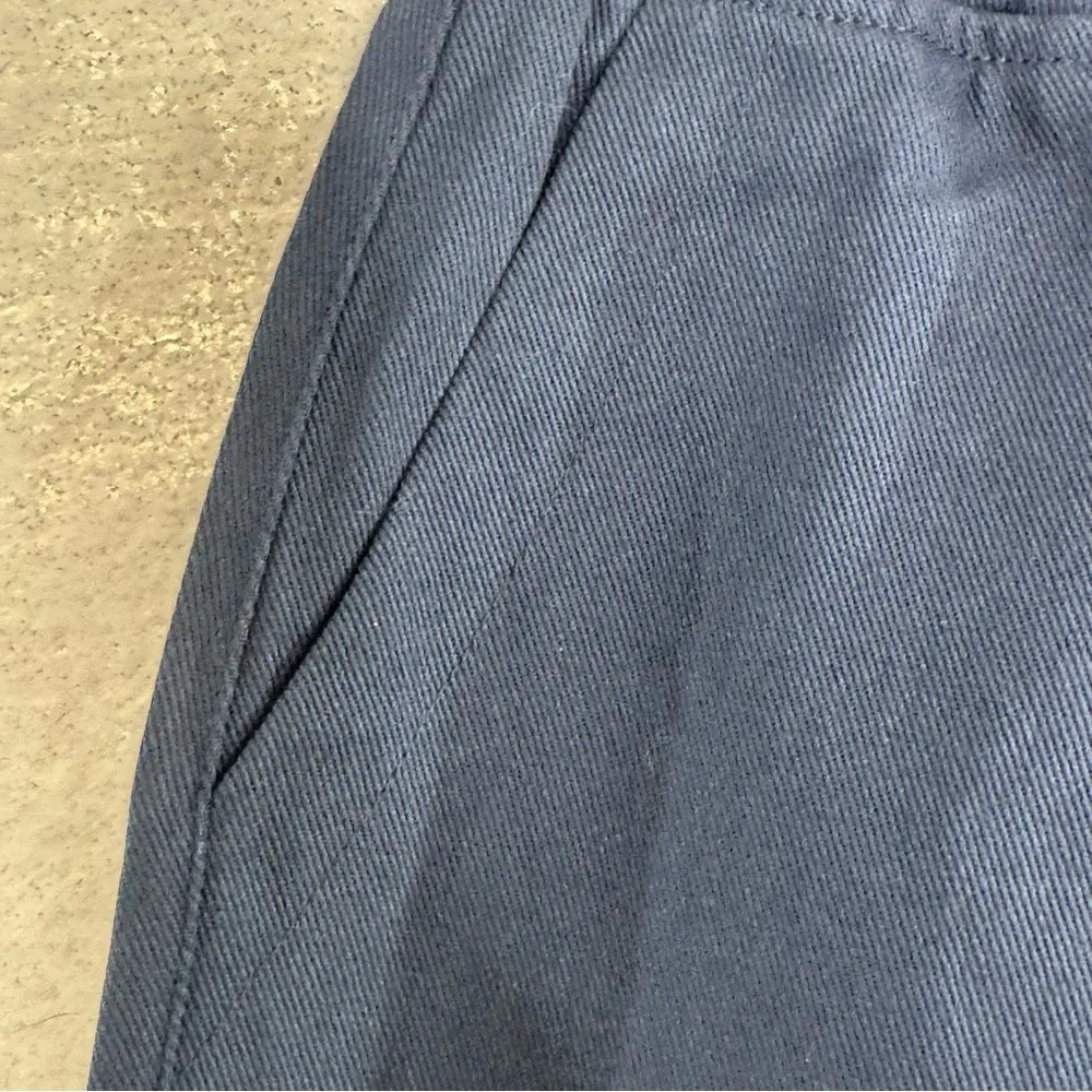 Saks  Size XS Ali Pants Navy Cropped Utility Elastic Waist Cotton NEW - Image 6