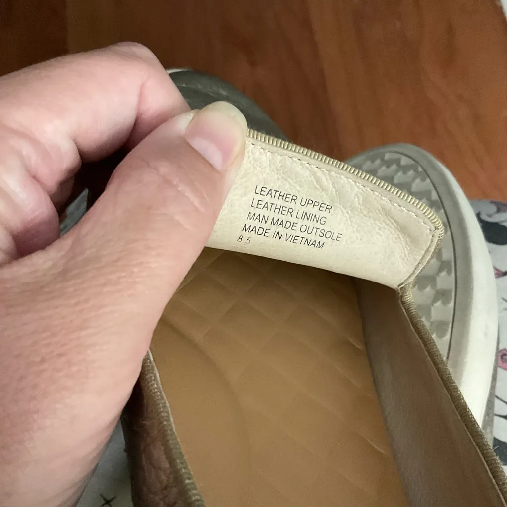 Birdies The Swift Metallic Gold Slip-On Leather Sneaker‎ Size 8.5 - Image 3