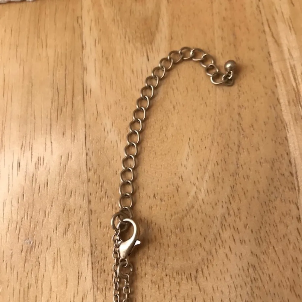 Floral Shape Pendant Open Cut on 30" Chain New - Image 7