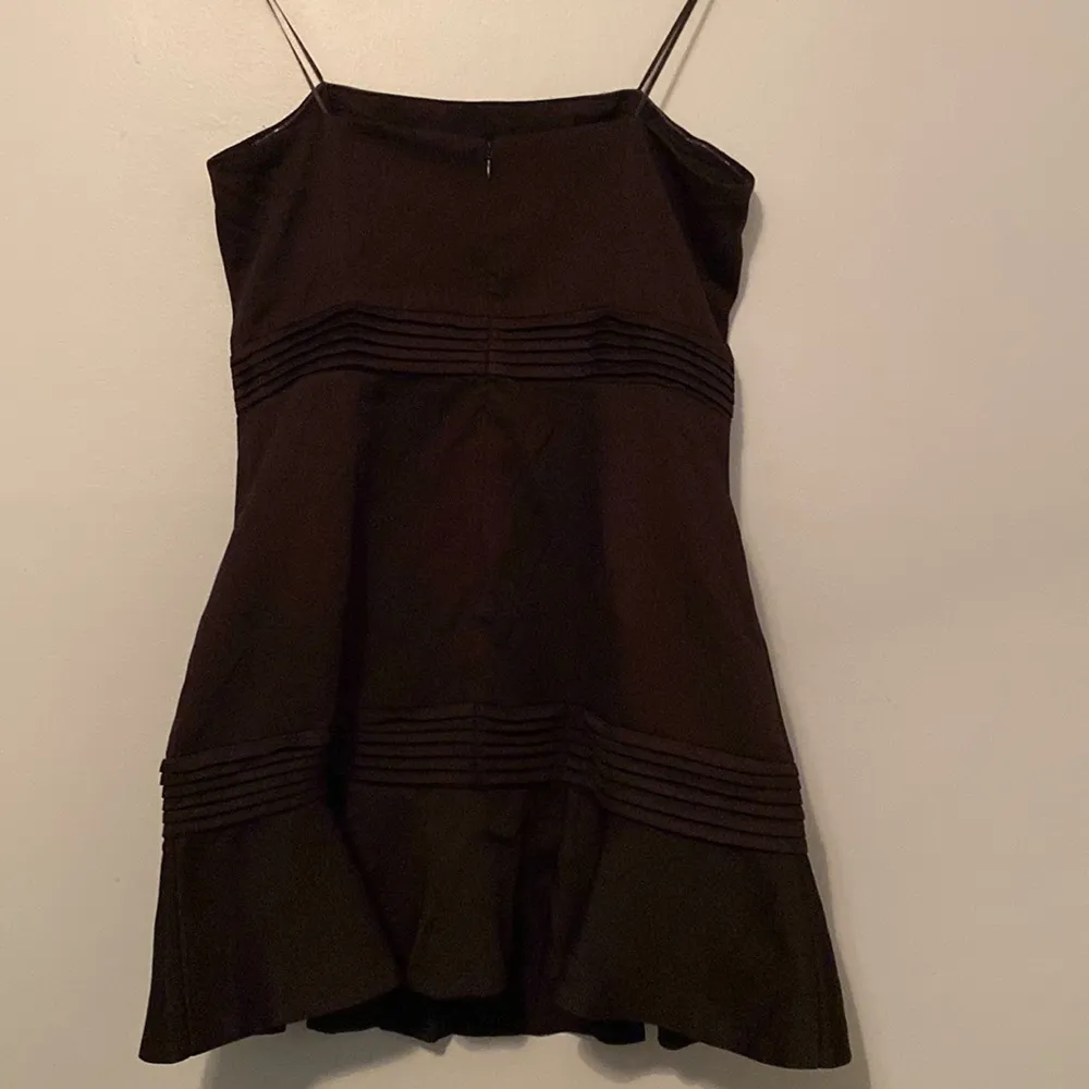 Black Strapless Zipper Back Flowy Bottom Sweetheart Mini Tube Dress - Image 9