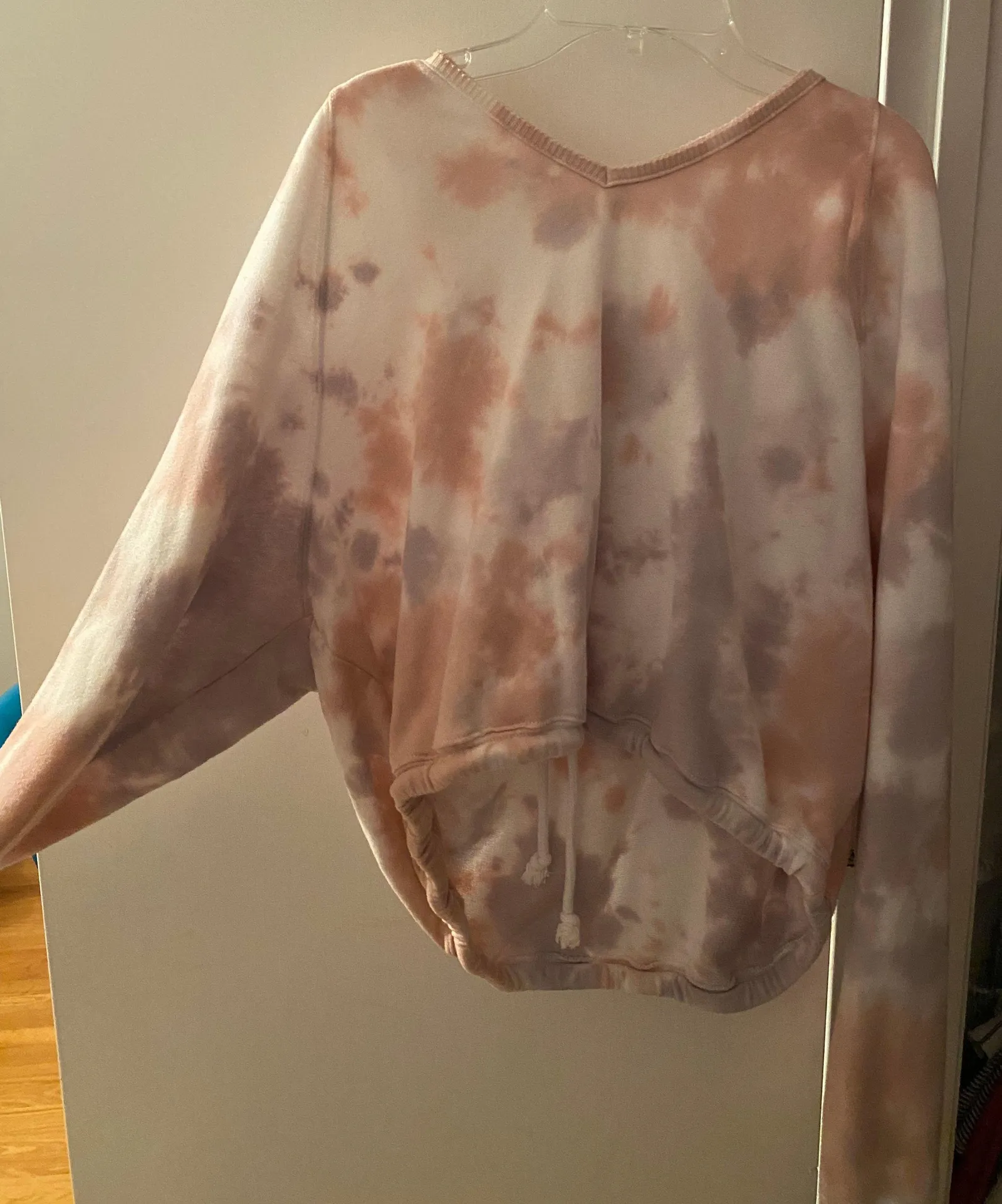 Hollister Tye Dye Hoodie - Image 2