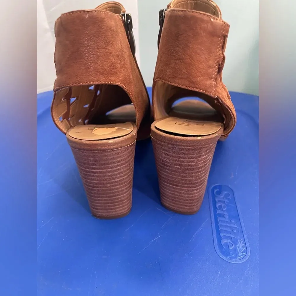 Franco Sarto Cute‎ Cut-Out Peep Toe Booties Marty whiskey Brown size 9 - Image 7