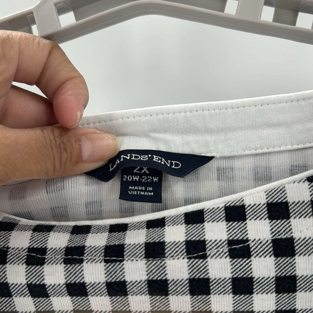 Lands End semi cropped mini checkered 3 quart sleeve side slit top size 2X Black - Image 2