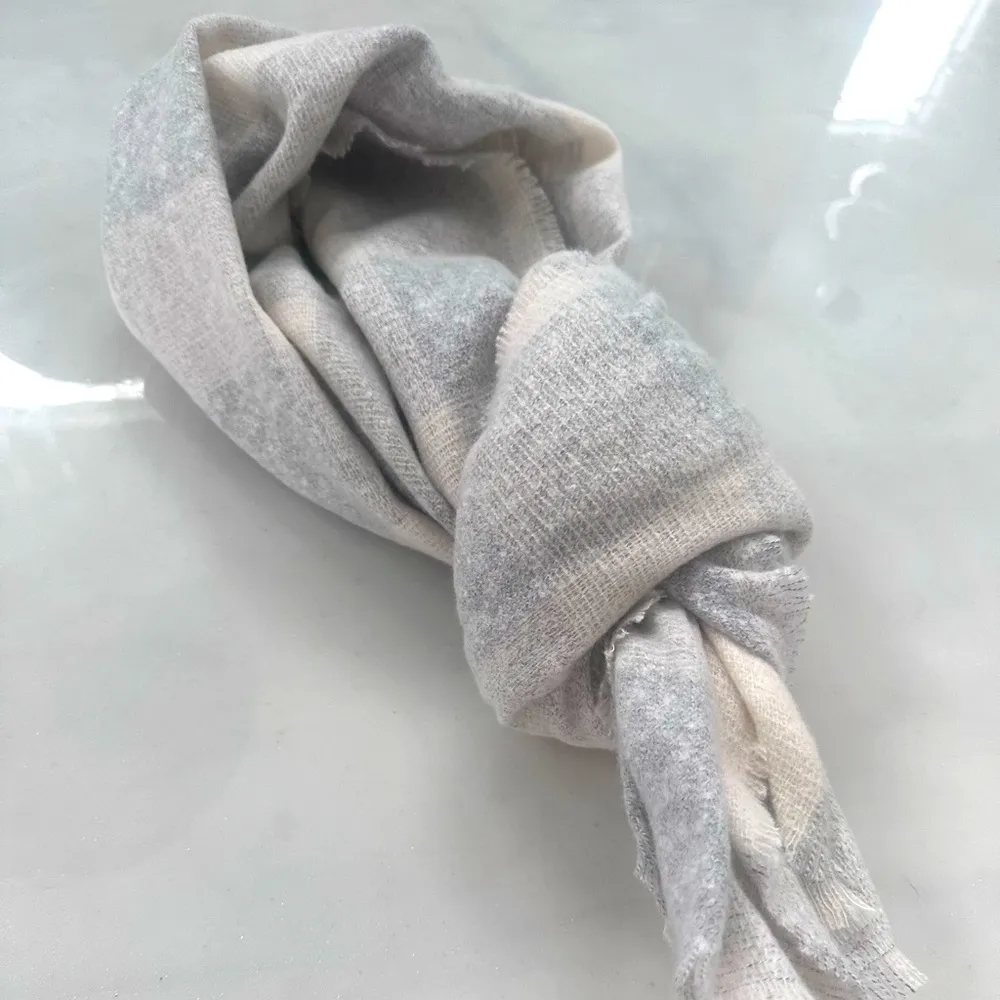 Old Navy Scarf - Image 2