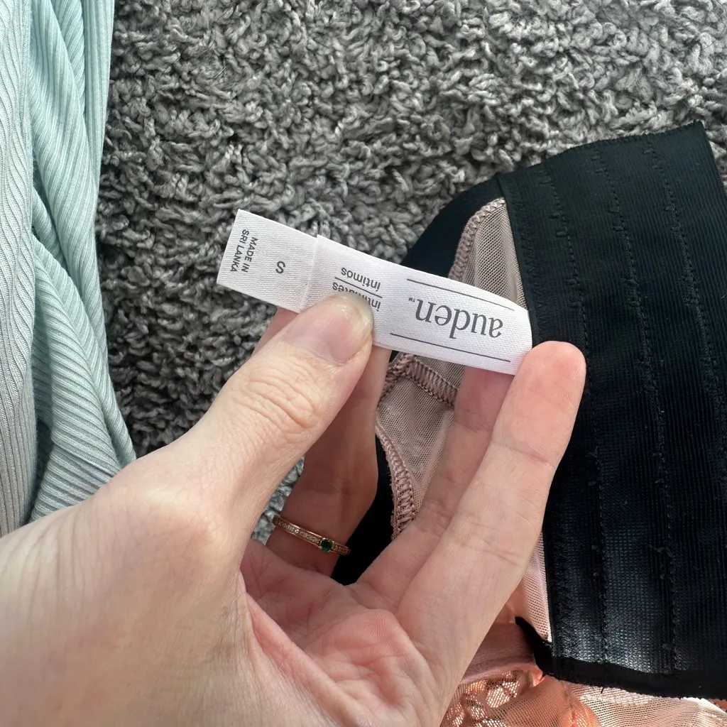 Auden Lace Bustier in Pink and Black - Image 3