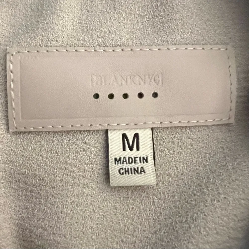 Blank NYC Songbird Crepe Moto Jacket Zip Asymmetric Crop Beige  Taupe  SZ S - Image 7