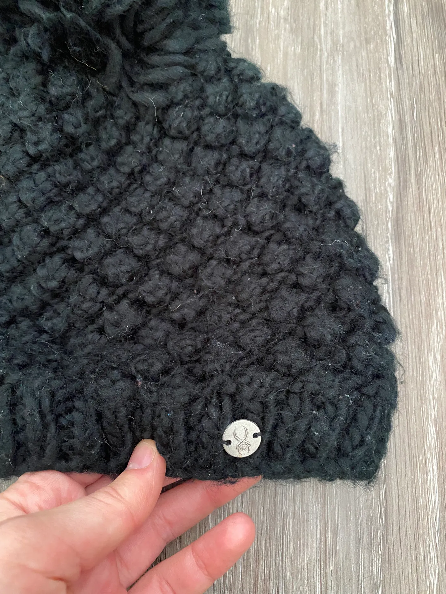 black cable knit winter hat - Image 2