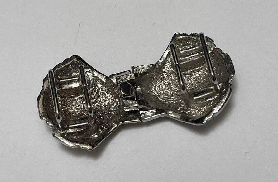 Women’s Textured Silver Tone Metal Belt Buckle Set - Image 10