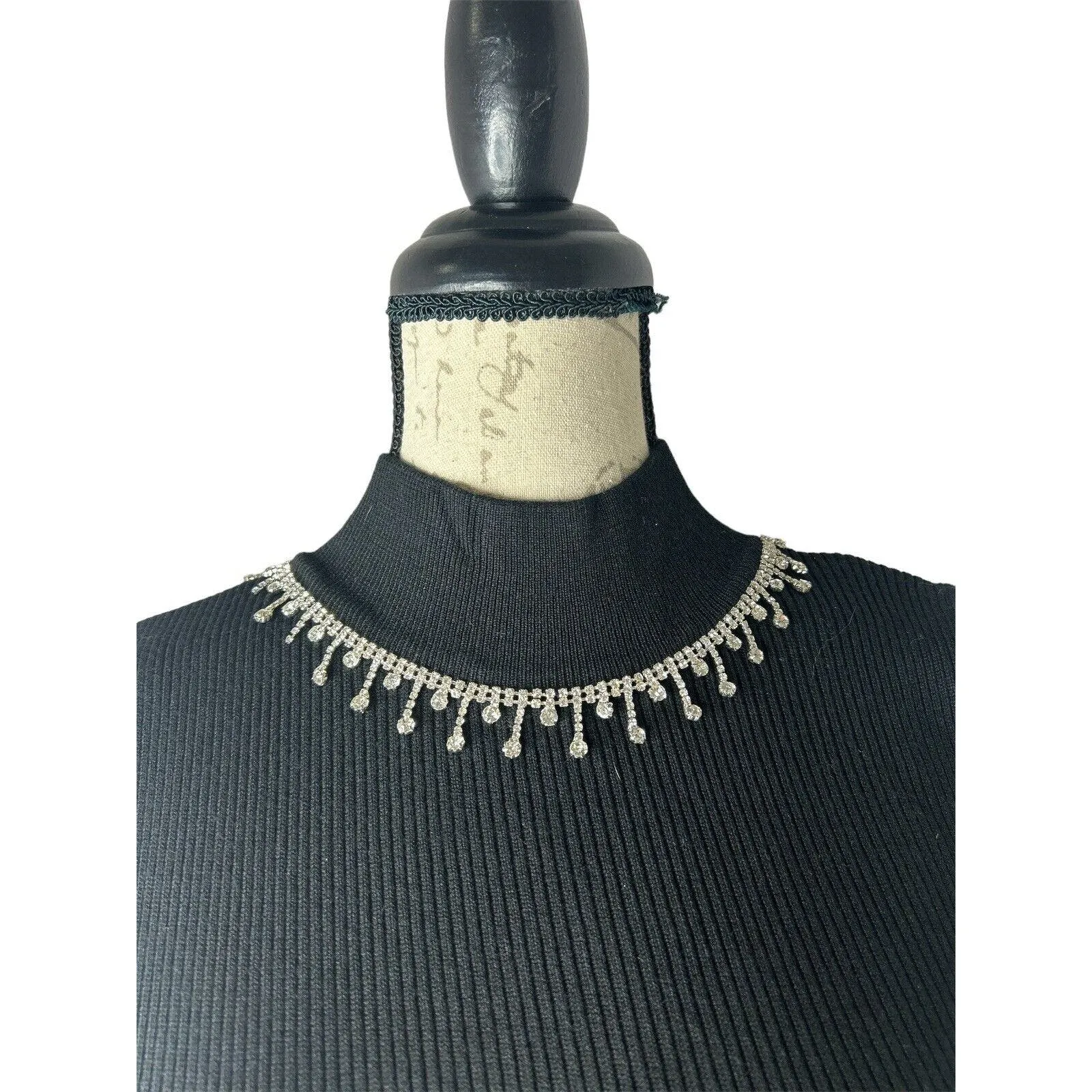 Carmen Marc Valvo Women's L Black Tank Top with Jeweled Neckline‎ - Image 2