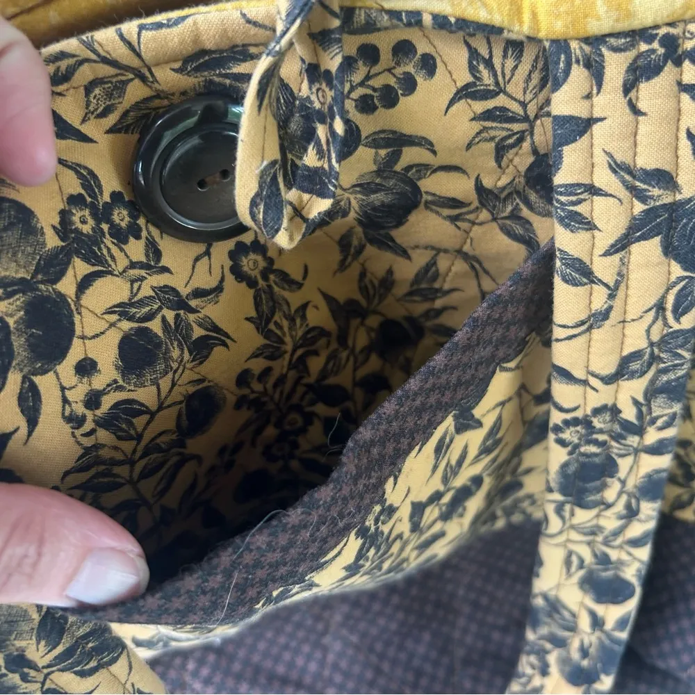 Vintage Handmade mixed media cottagecore quilted tote button closure pockets Yellow - Image 6