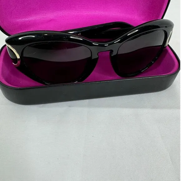 Salvatore Ferragamo SF818S 001 54 21 Classic Black/ Gold Oversized Sunglasses - Image 10