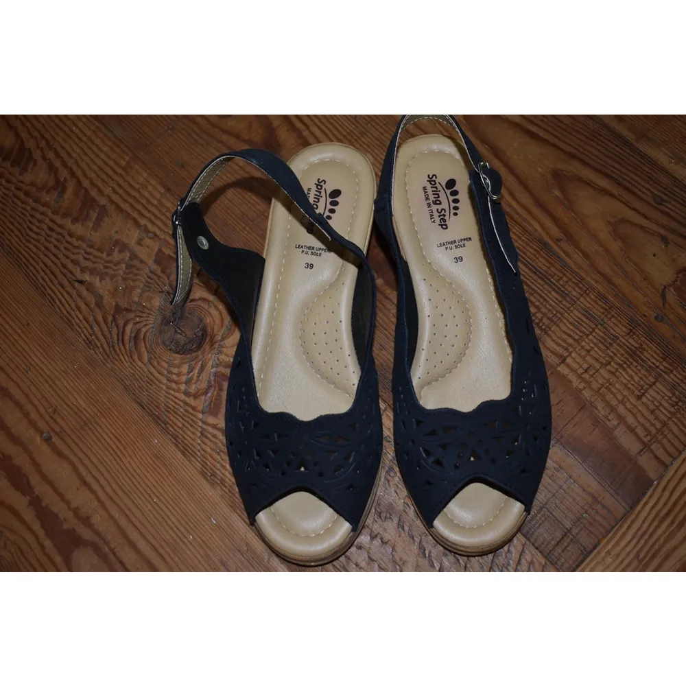 Black Spring Step Women’s Heels 8.5 - Image 3