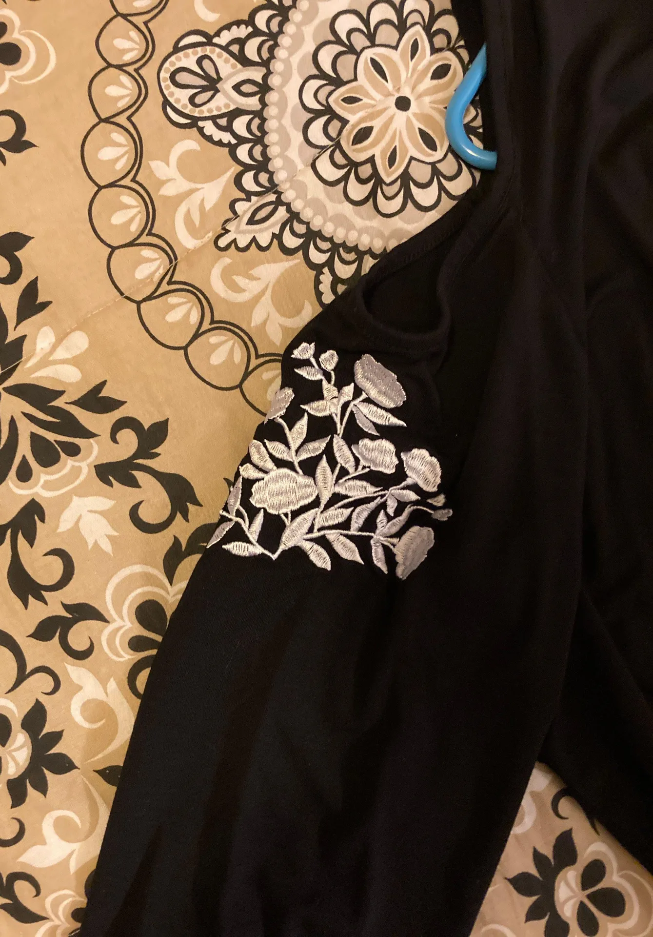 Jessica London Cold Shoulder Top - Image 4