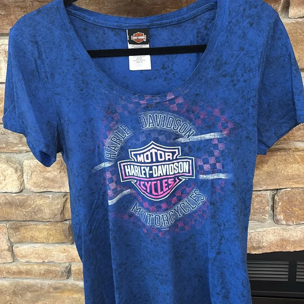 Like New Harley Davidson Women’s short sleeve shirt
Size Medium - Image 2