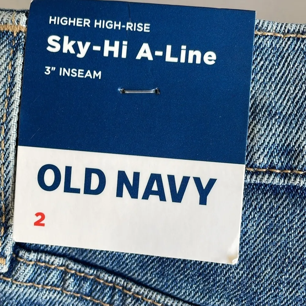 Old Navy Sky-Hi A-Line Shorts - Image 5