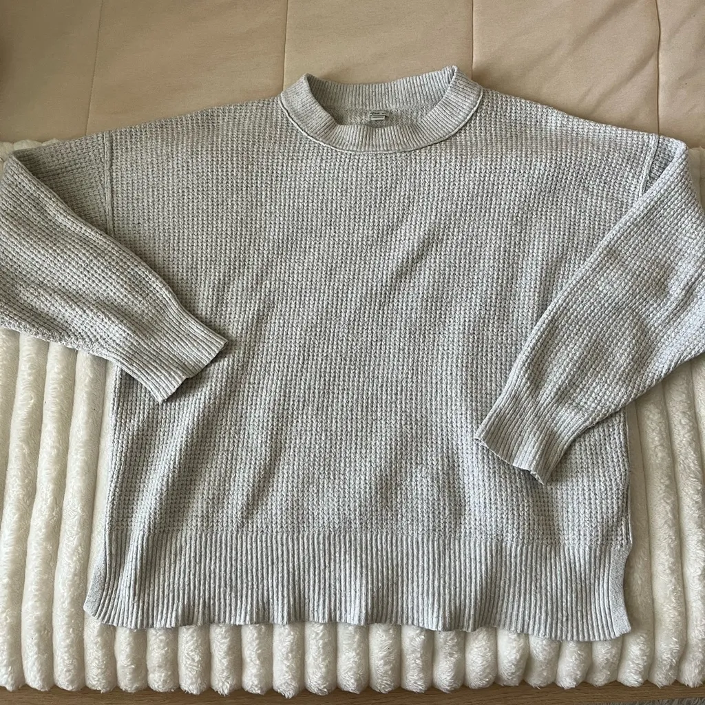 Aerie Light Gray Turtleneck Sweater - Image 2