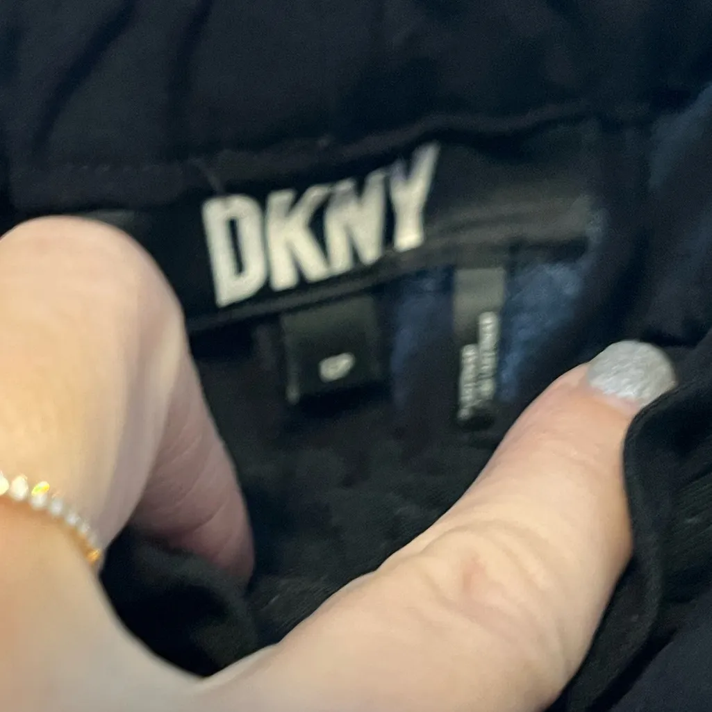 Dkny Paper bag Pants size 12p - Image 5