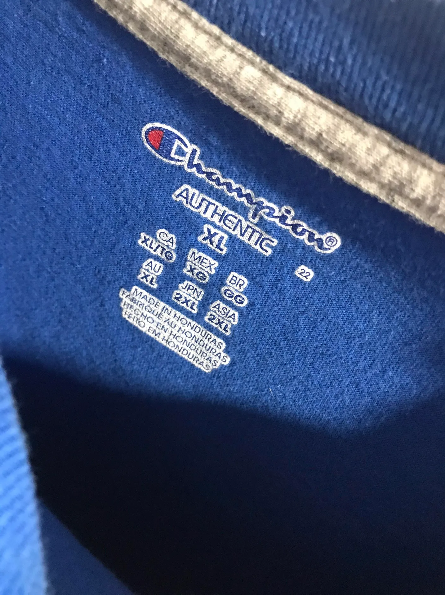 Champion T-shirts - Image 5