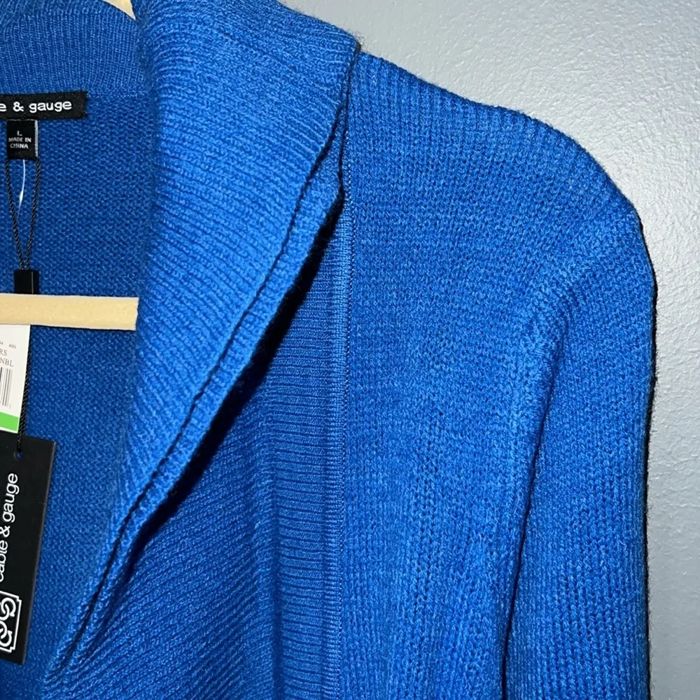 Cable & Guage large Olympian blue cardigan sweater long sleeve work casual flaw - Image 4