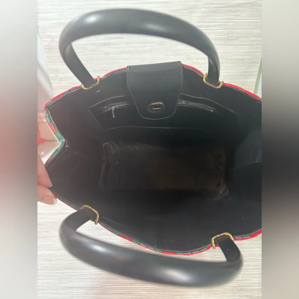 VINTAGE ✨ tartan green and red Plaid Tote Bag with Black Handles good condition - Image 2