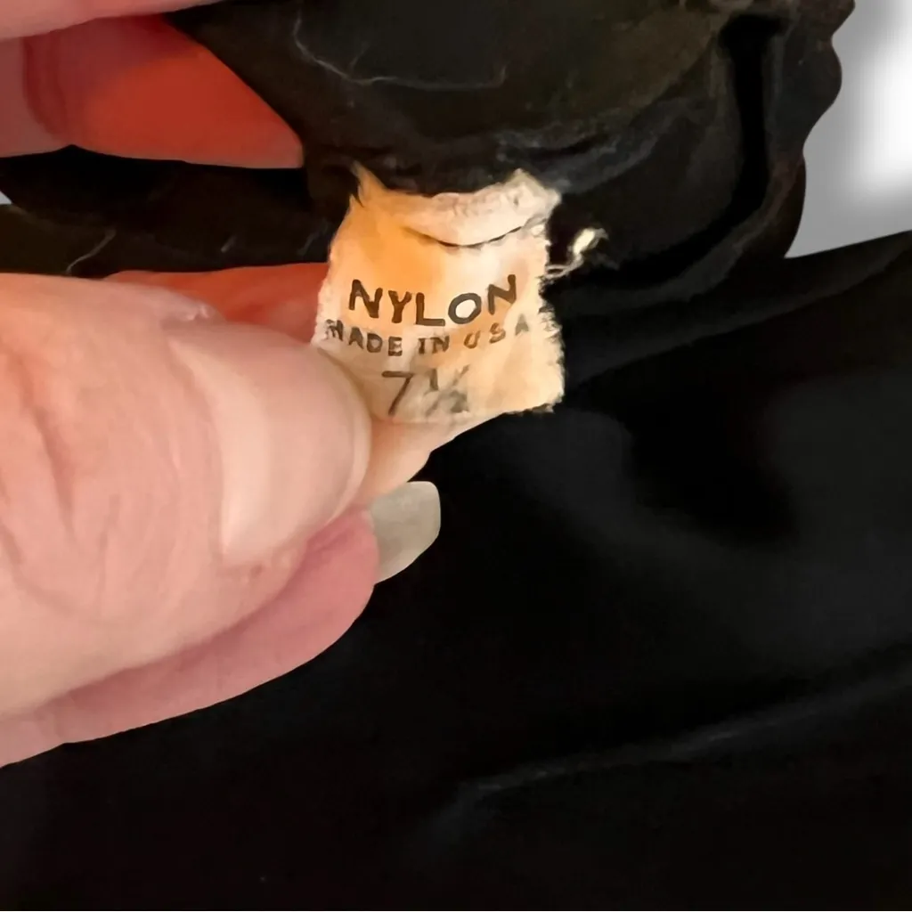 Vintage 50's 60's Black Nylon women's Gloves Sz 7 - Image 7