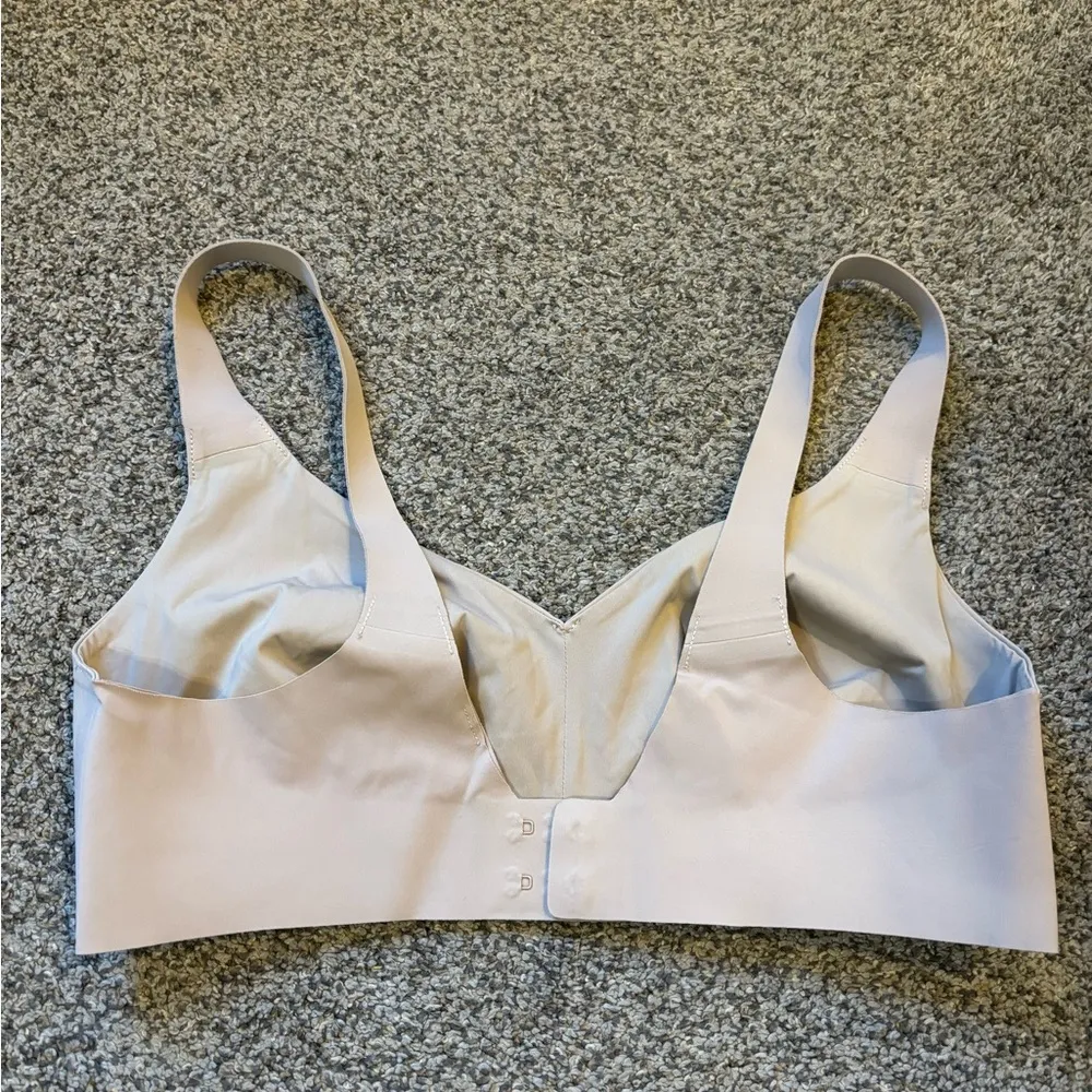 Lululemon Hold True Bra - Image 2