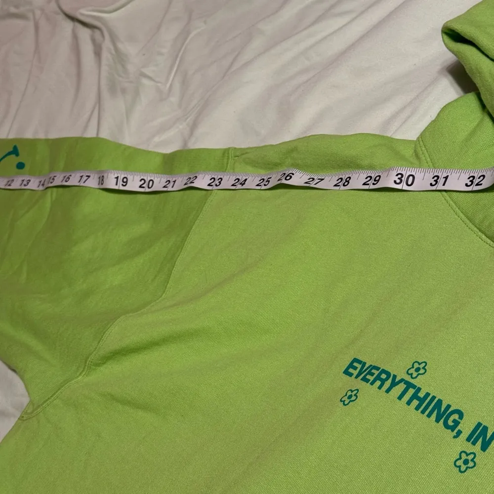 Ludic Closet Lime Green Graphic Hoodie – Size L Size L - Image 9