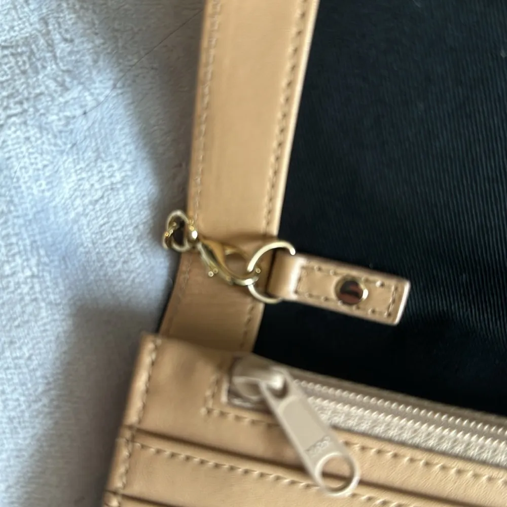 Halogen Crossbody Wallet/Clutch - Image 6