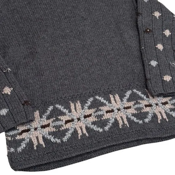 Limited Handknit Grey and Tan Aztec Geometric Print Cowlneck Wool Sweater Size S - Image 7