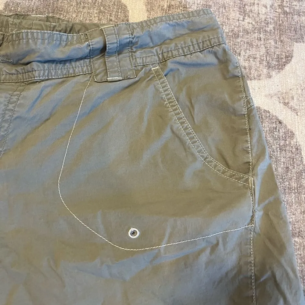 Columbia grt outdoor hiking shorts size 10 - Image 3