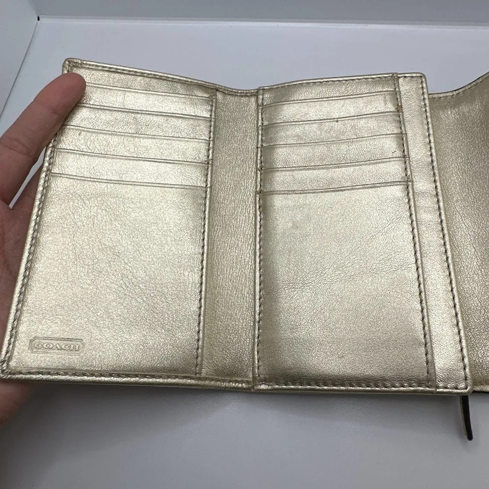 COACH Gold and off white Trifold Wallet - Image 9