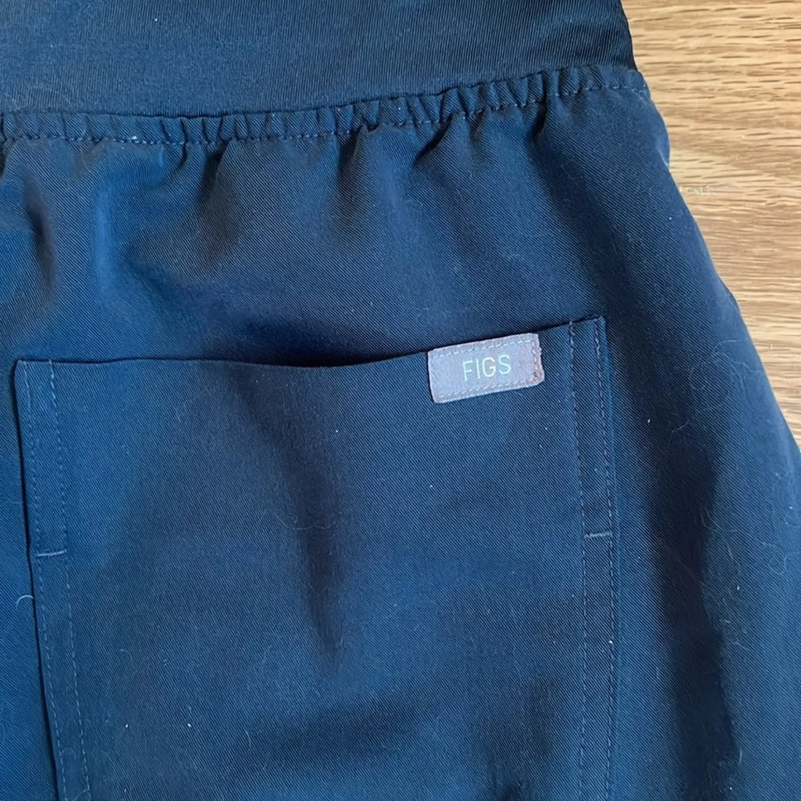 Figs Zamora Jogger Scrub Pants in Medium Gray - Image 7