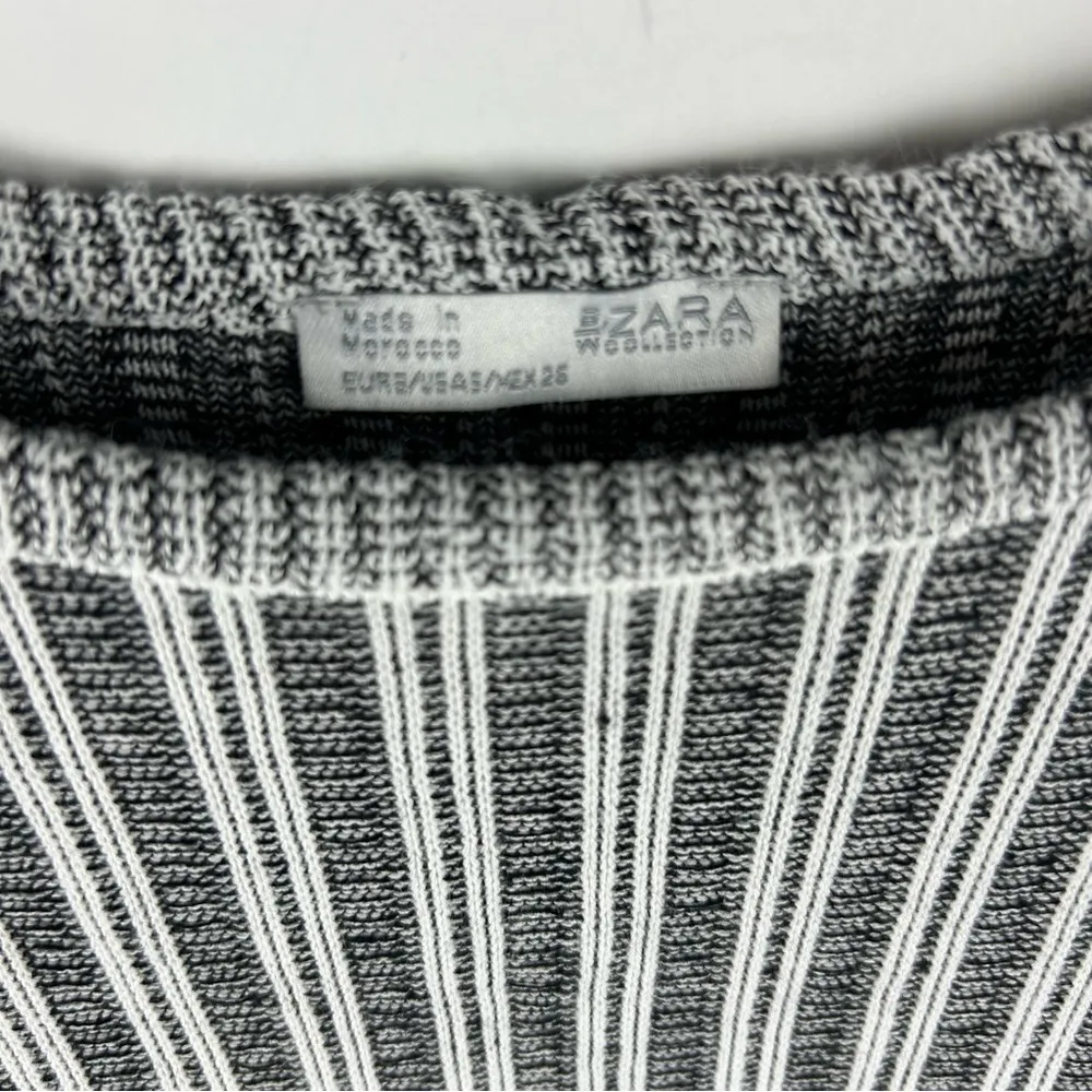 Women's Striped Long Sleeve Top Black and white Size S - Image 5