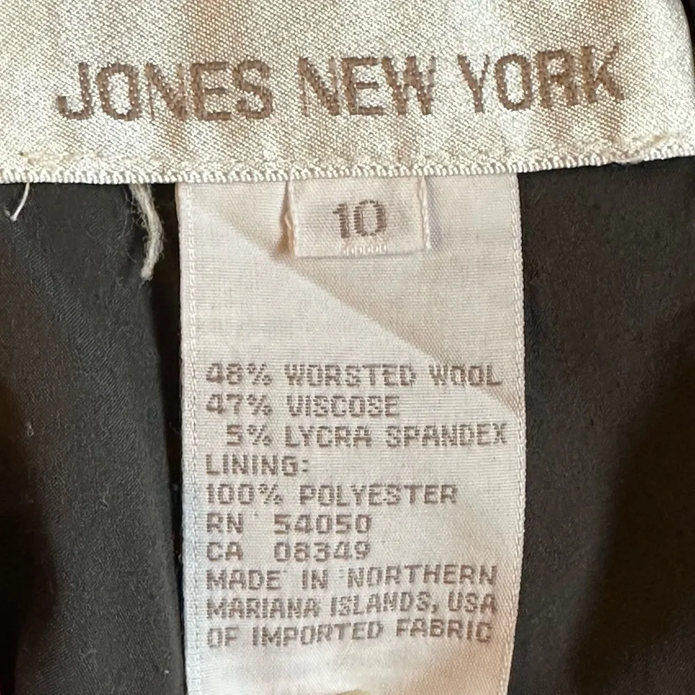 Olive Green Pleated Front & Back. Wide Leg With Pockets. Sz 10. - Image 10