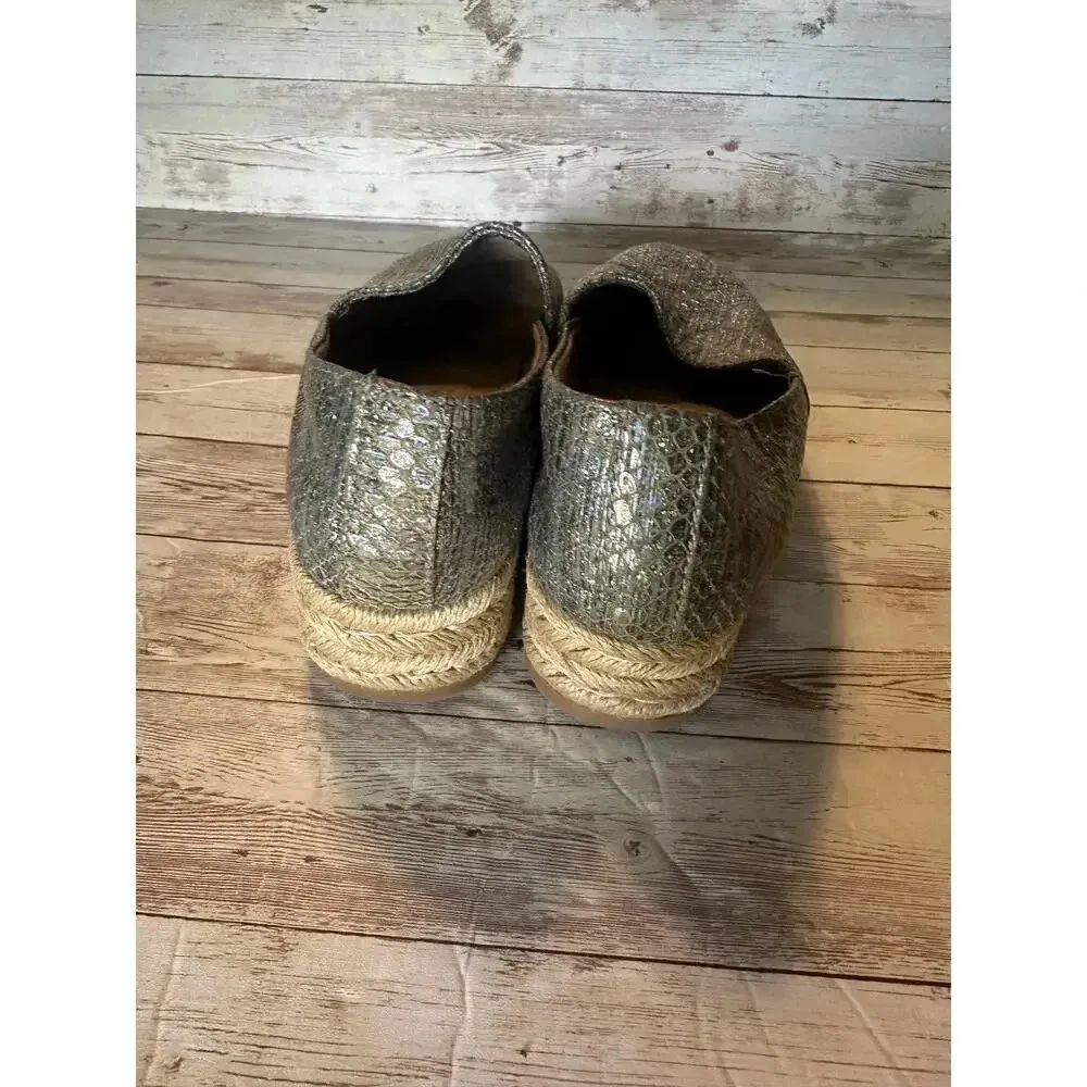 Naturalizer  Thea Platform Espadrille Slip On Size 6.5M Pewter Iridescent Silver - Image 5
