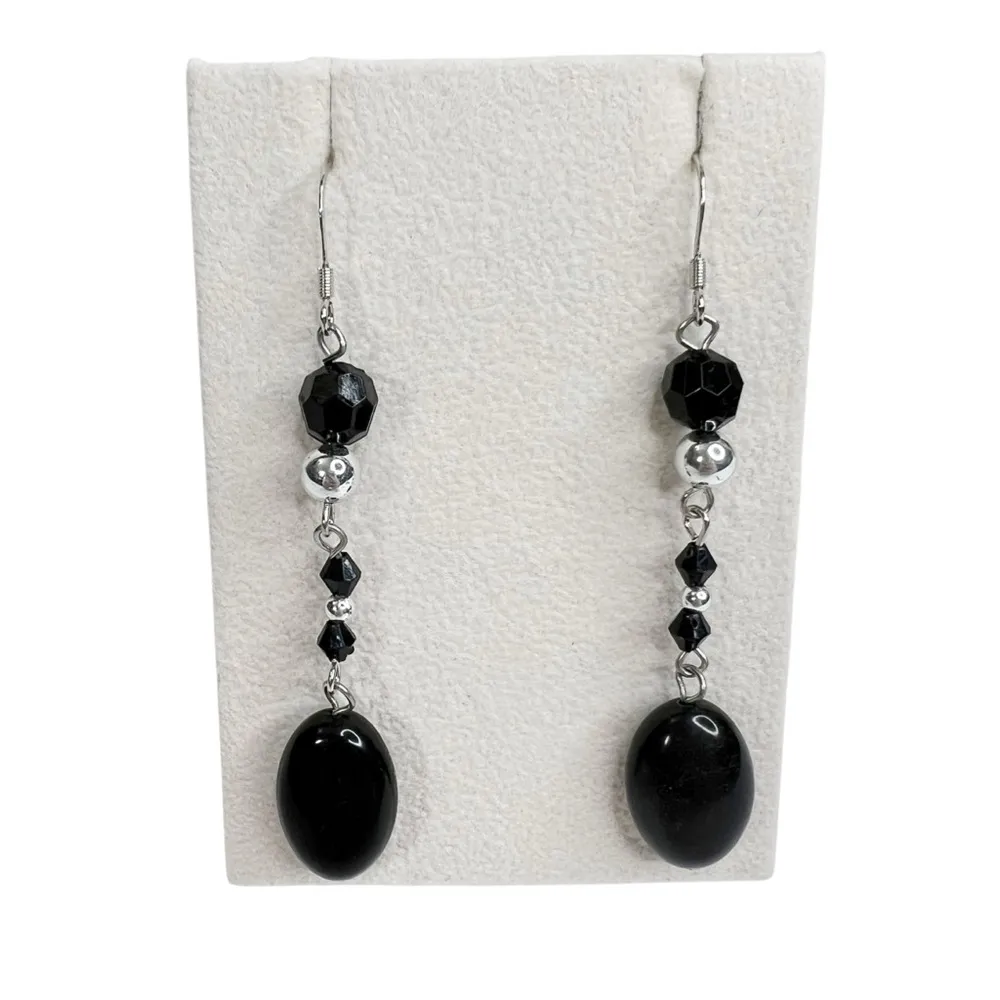 Black Onyx Polished Stone Beaded Necklace & Pierced Earrings Set - Image 2
