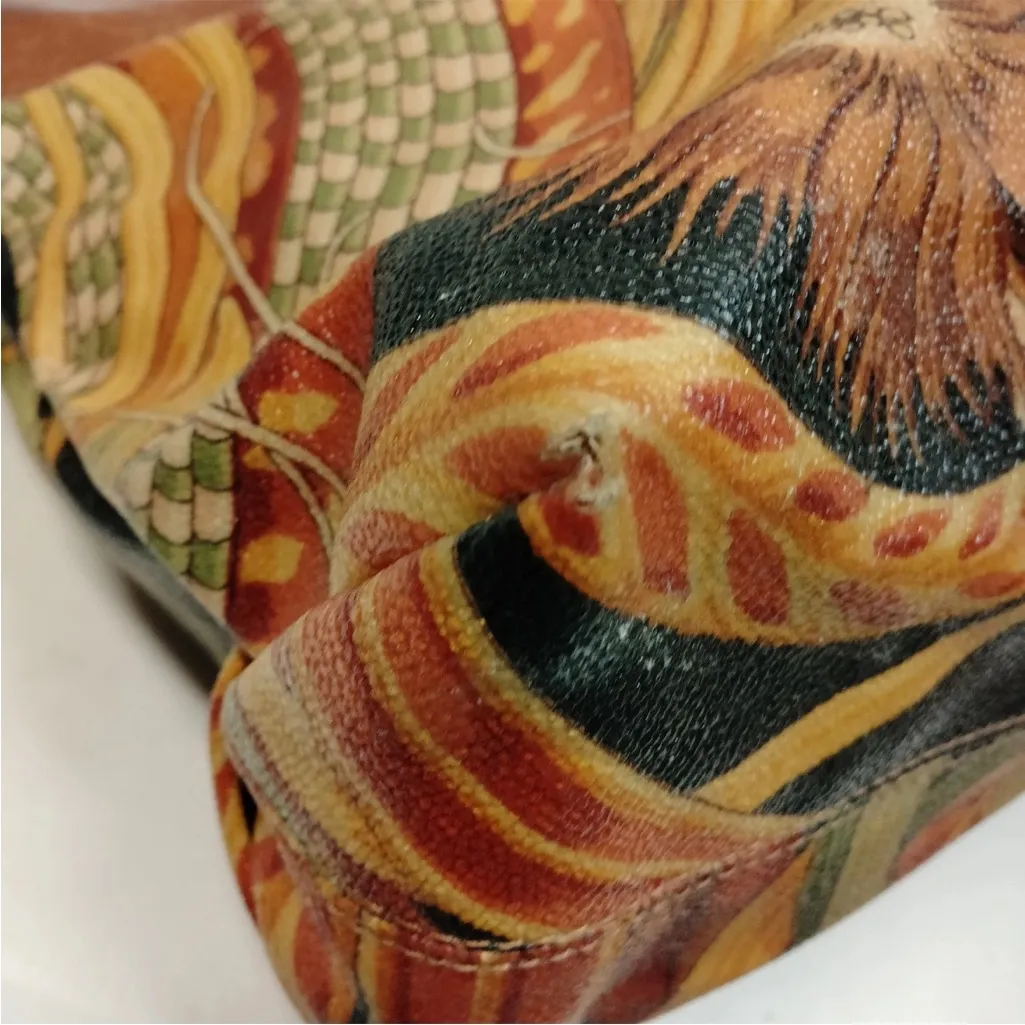 Salvatore Ferragamo Black Jungle Print Shoulder Bag - Image 6