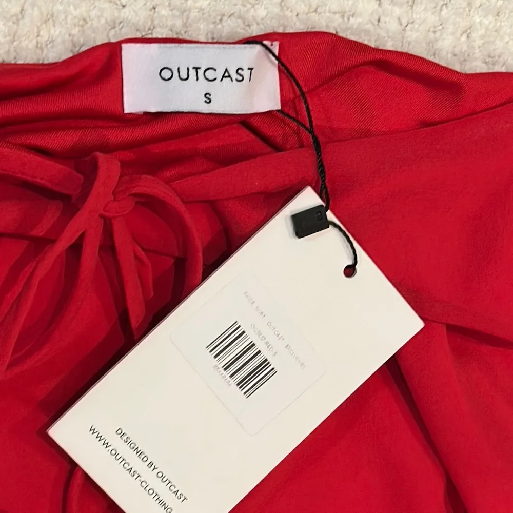 Outcast NWT Vibrant Red Top and Skirt Set - Image 4