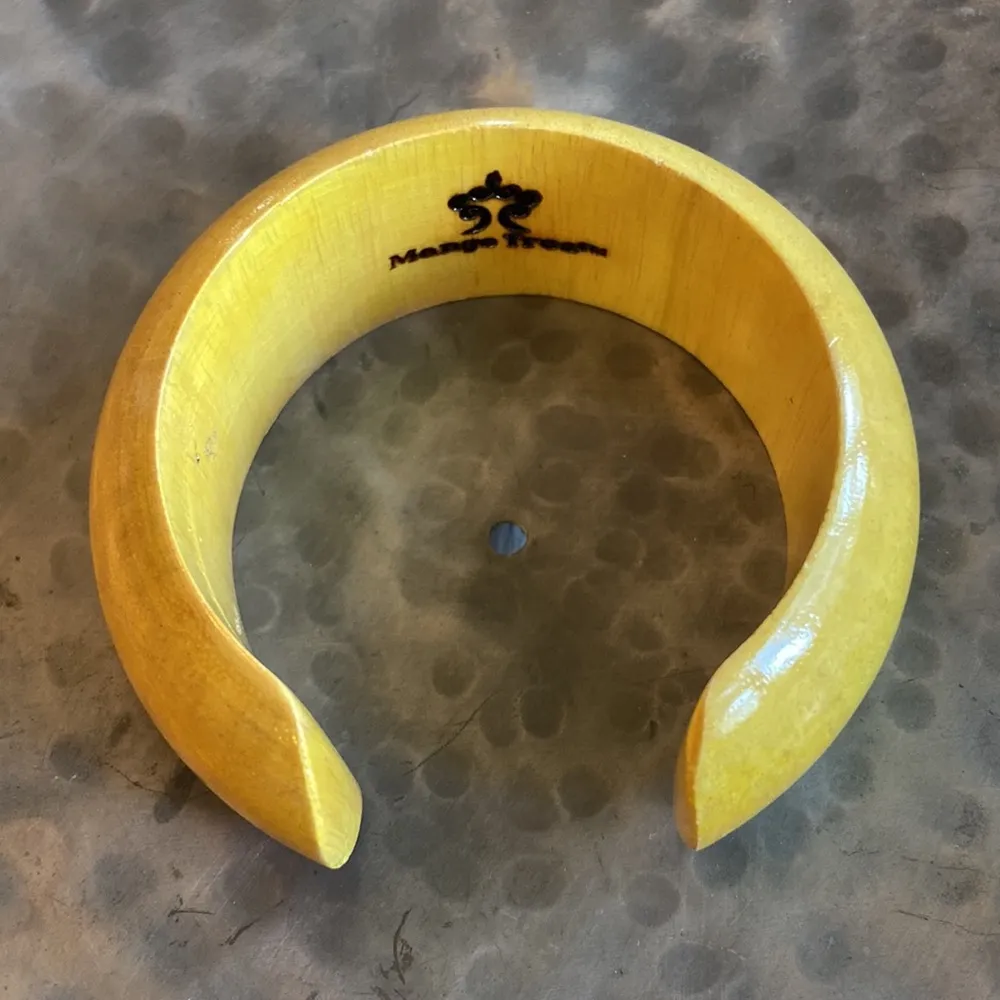 MANGO TREE Mustard Yellow Gold Light Wooden Boho Bangle Bracelet - Image 7