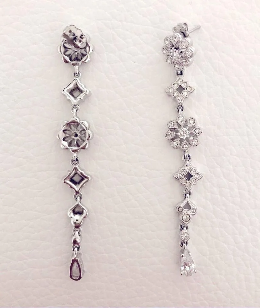 Nadri 🆕🌟Crystal Earrings Silver - Image 6