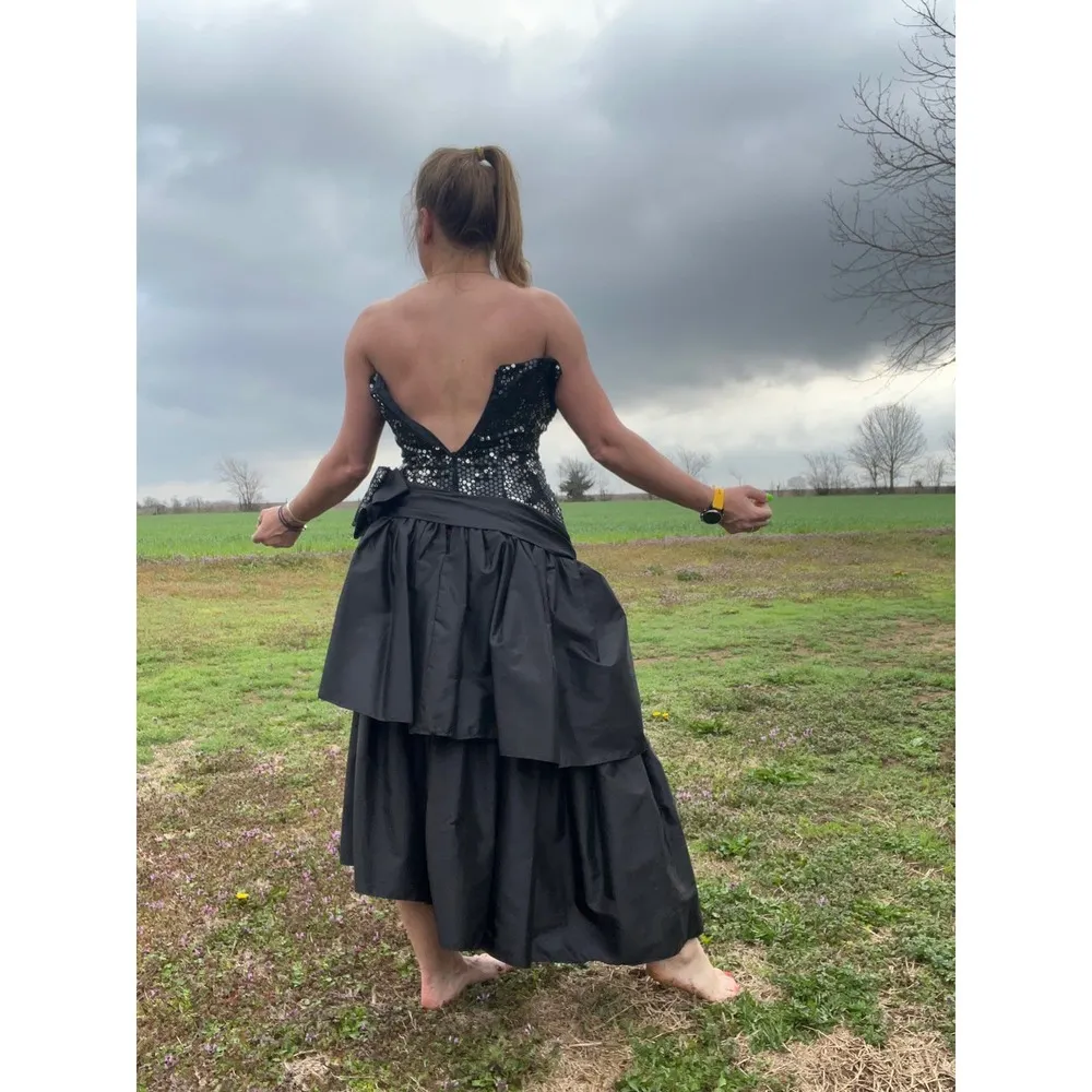 Vintage 80s Black Sweetheart Strapless Ruffles Bow Sequin Tiered Prom Dress SM - Image 3