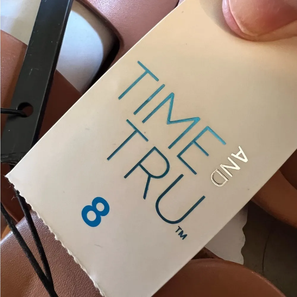 Time and Tru Women's Comfort Footbed Slide Sandals Cognac NWT Size 8 - Image 2