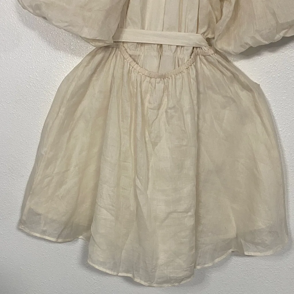 Banana Republic Light Beige Puff Sleeve Dress - Image 4