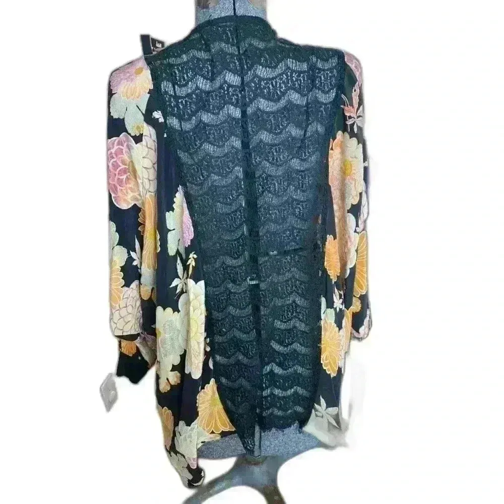Corey Lynn Calter for Anthropologie Dahlia Lace 100% Silk Open Kimono USA Made Black Size M - Image 3