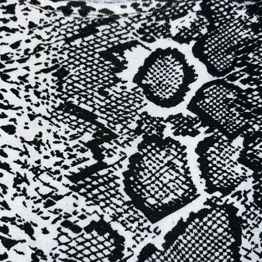 Boohoo  Snake Print Mini Dress C15 - Image 4