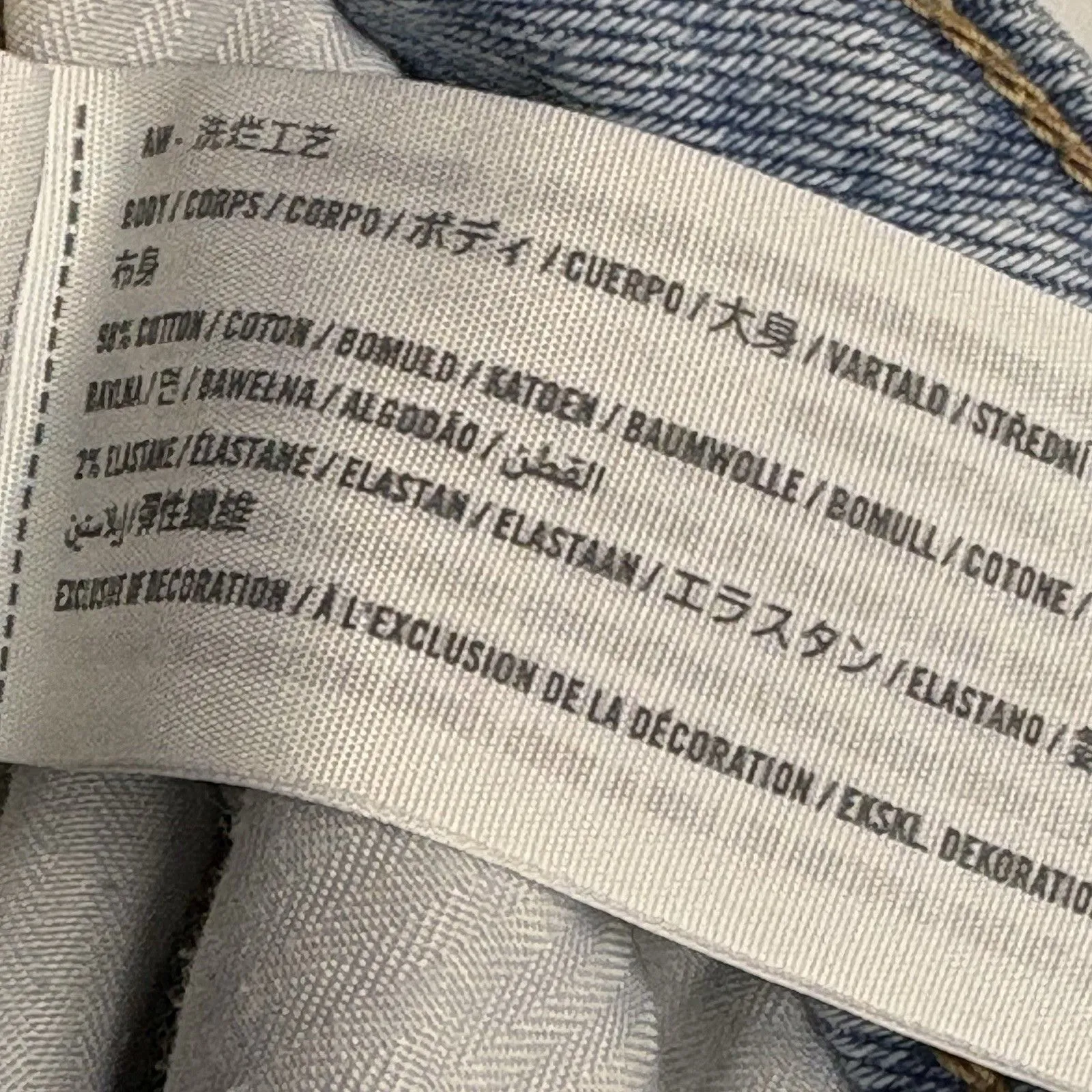 Hollister Ultra High Rise Dad Distressed Women's size 11  Medium Blue Denim Jean - Image 8